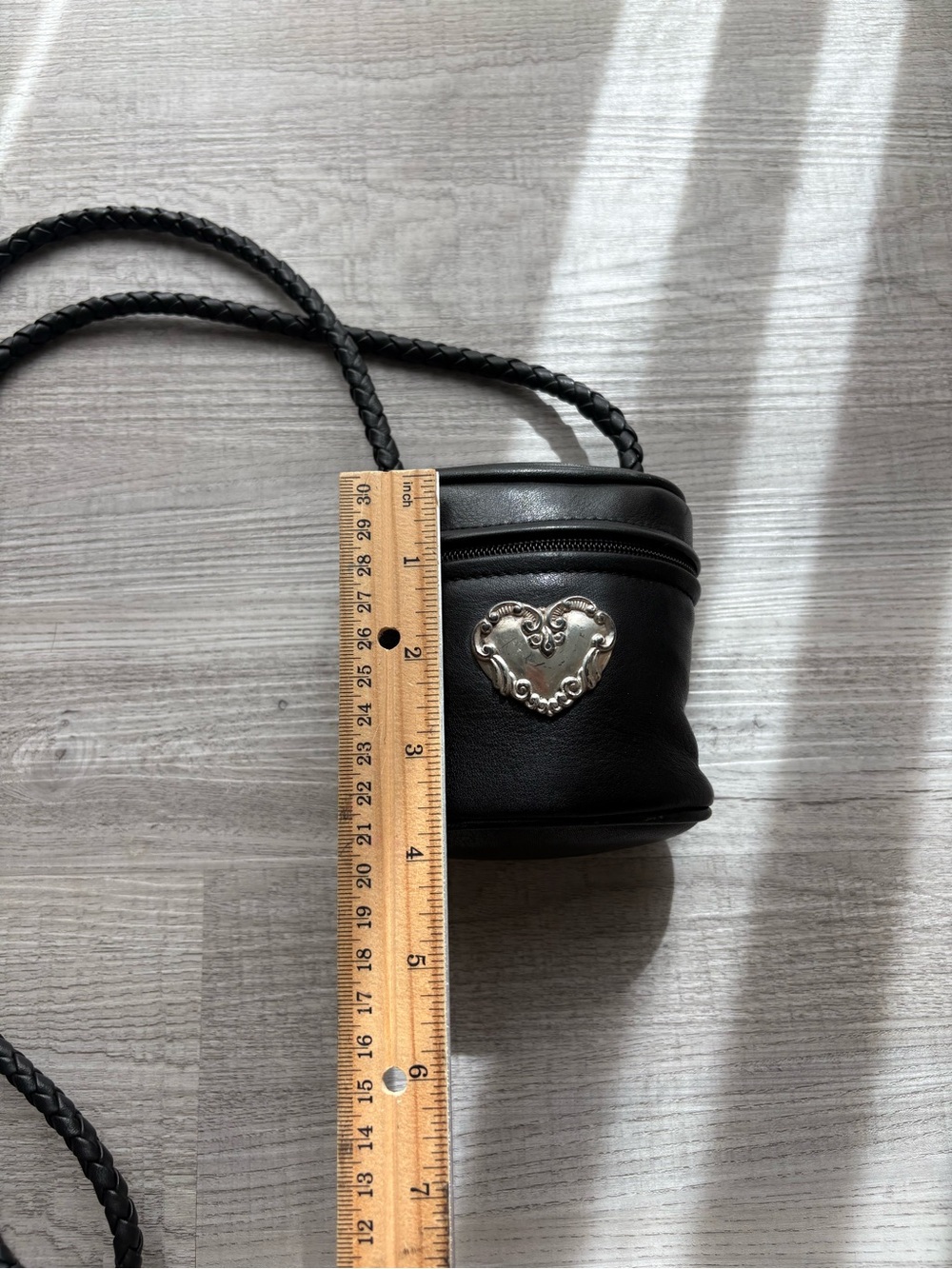 VTG Brighton Mini Black Leather Bucket Purse - Picture 2 of 9